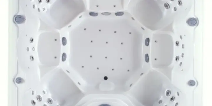 Spa jacuzzi 7 places - TITAN - neuf