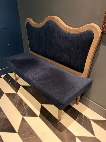 Banquettes & chaises à Genève