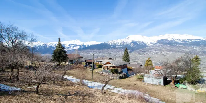 Magnifique villa contiguë de 4.5 pièces sur la commune de Vex
