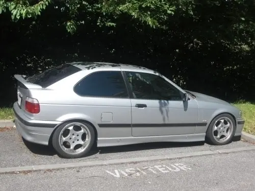 BMW 316 i compacte à onex