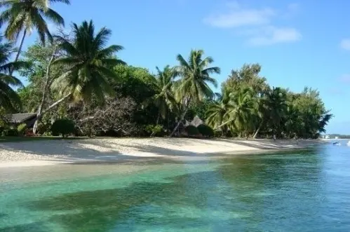 Jolie fille des îles de l'océan indien  à Genève