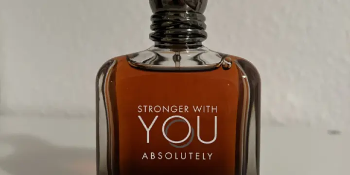 Armani - Stronger With You Absolutely
