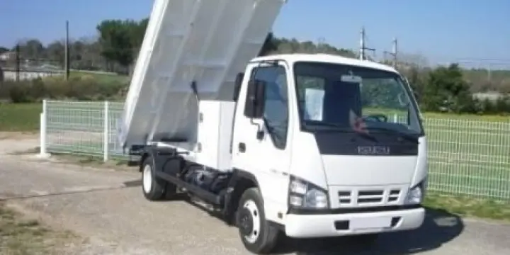 Camion benne acier jpm isuzu