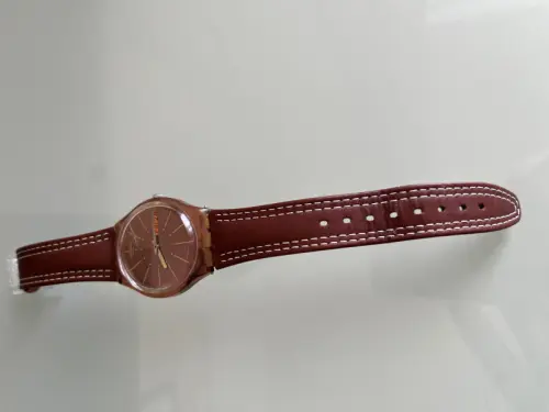 Bracelet de montre Swatch en cuir marron 19 mm à Nyon