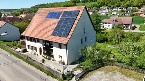 A vendre appartement de 5.5 pièces à Chevenez à Chevenez