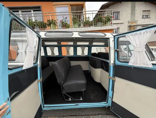 Oldtimer Vw Combi Split t1 à Veyras