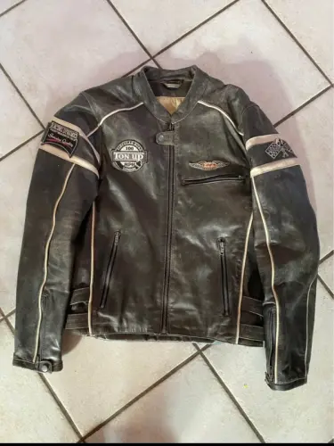 Duo de veste pour motard à Bière