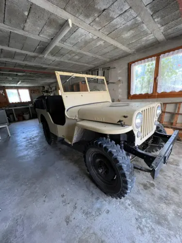 A vendre Jeep Willys à Troistorrents