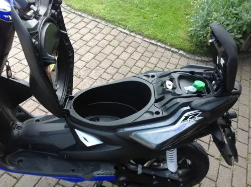 Magnifique YAMAHA Aerox R NS 50 à Lausanne