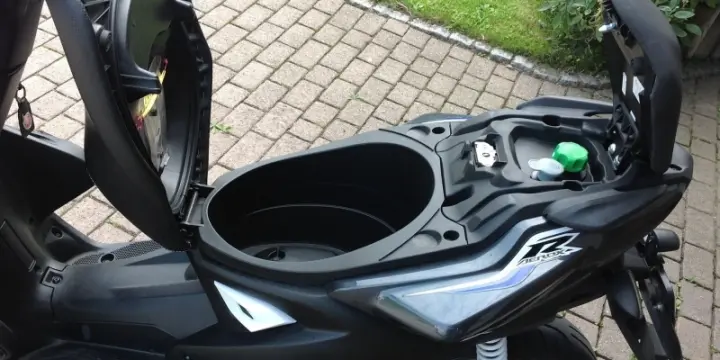 Magnifique YAMAHA Aerox R NS 50