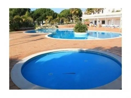 Villa 3 chambres Almancil Ref F232 à Faro