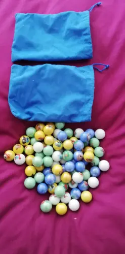 Billes multi-couleurs à Lausanne