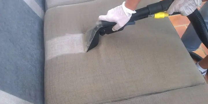 Lavage canapés,tapis,moquette,sièges auto et chaises