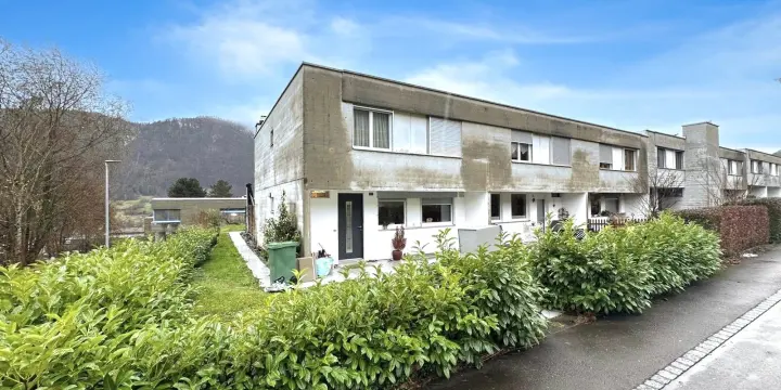 À vendre maison mitoyenne de 6 pièces à Moutier