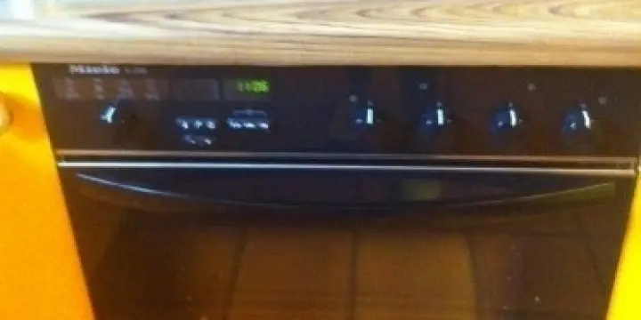 Cuisinière vitro. Miele encastrable