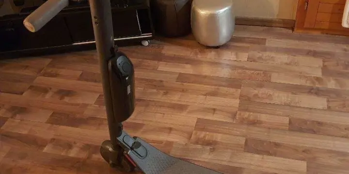 Trottinette électrique Ninebot ES4