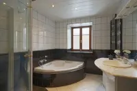 Image 8