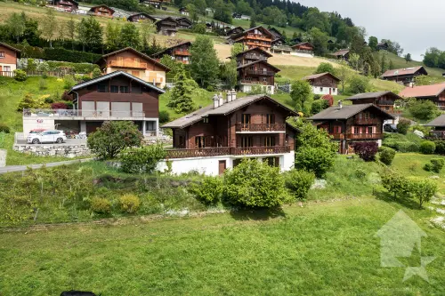 Troistorrents, chalet individuel de 6.5 pces avec vue à Troistorrents