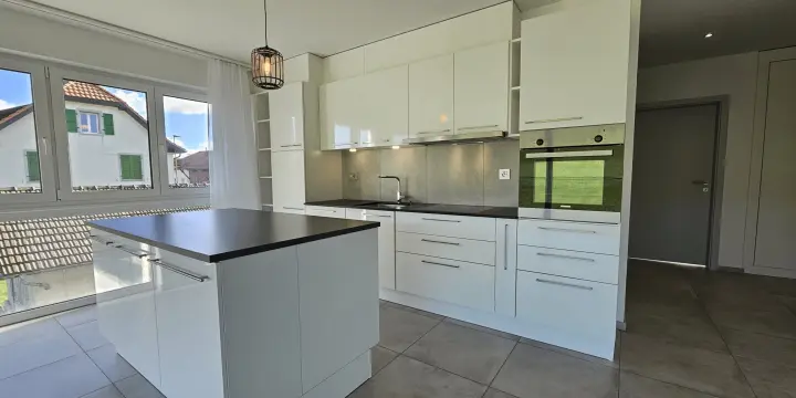 À louer à Lajoux appartement de 3.5 pièces au 1er étage