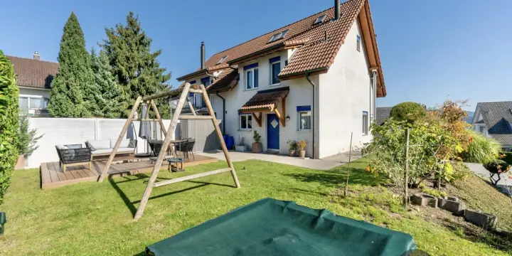 Homeoffice mit Aussicht im beliebten Hölzli Quartier