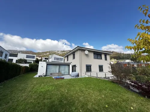 Villa de 8.5 pièces à vendre sur les hauteurs de Delémont à Delémont