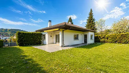 Charmante villa de 7.5 pièces dans un quartier recherché à Porrentruy à Porrentruy
