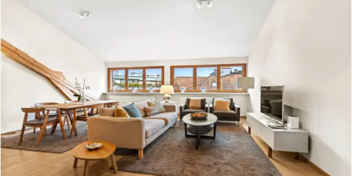 BEAUTIFUL FURNISHED 4.5-ROOM APARTMENT BY THE LAKE | NEAR THE NATIONS