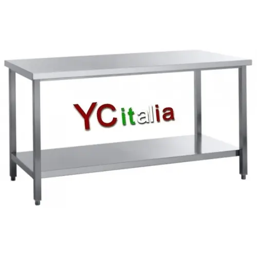 Table inox centrale à Salzano (Ve)