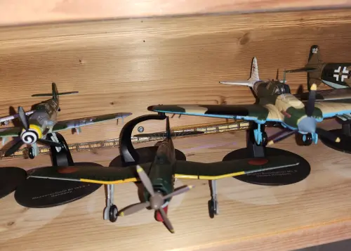 Collection avions à Estavayer-le-Lac