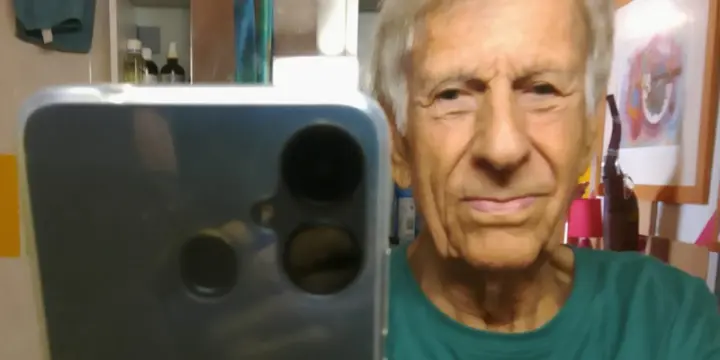 Partagerais gratuitement mon appart de 40m2 avec une femme