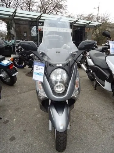 SYM GTS 250 gris 2006 (options) exp à bussigny