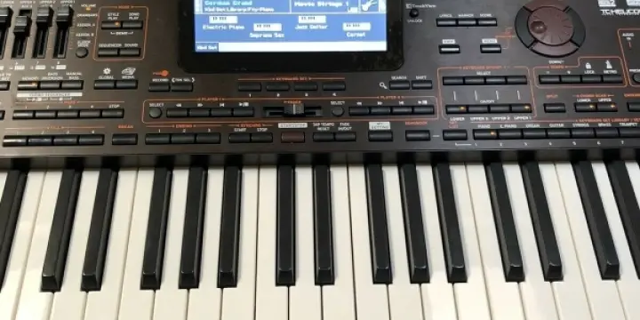 Korg PA4X76 Professionelle