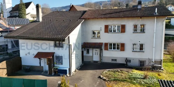 Lot de 2 appartements loués 3.5 et 4 pièces - 190 m2