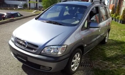 Opel Zafira 1.8 NJOY  à Le Mont-sur-Lausanne