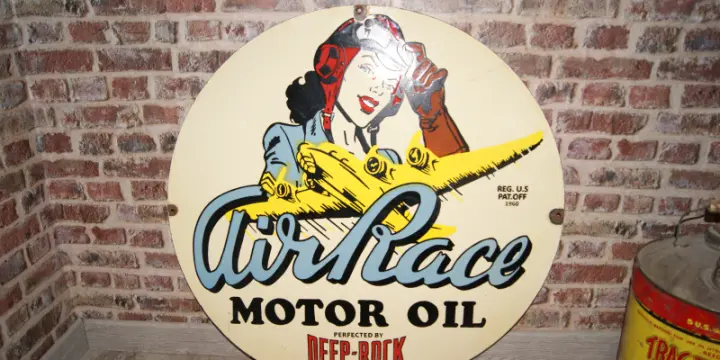 Plaque émaillée Air race motor oil.
