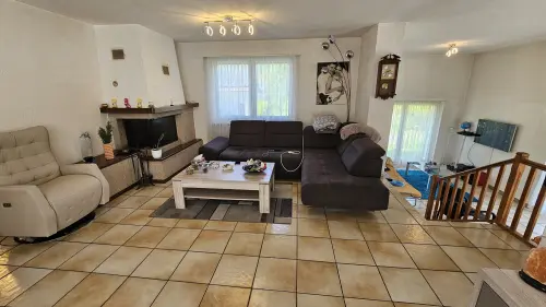 À vendre à Courroux spacieuse maison de 6.5 pièces à Courroux