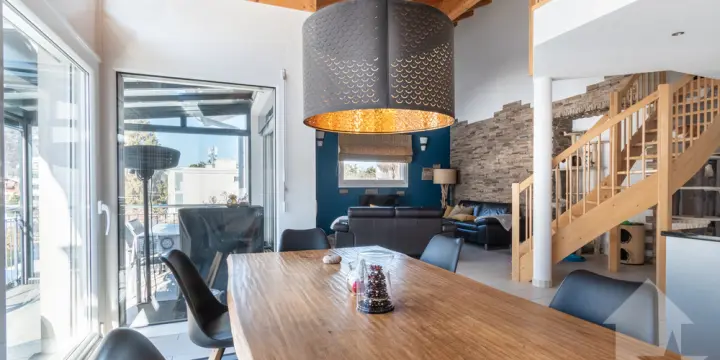 Vouvry, superbe duplex de 6.5 pièces