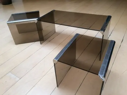 Table en verre style année 70 à Geneve