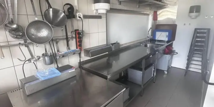 Local de production alimentaire prêt à l’emploi