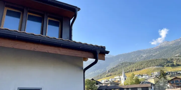 Ancienne grange en transformation, à terminer et à reprendre en l'état