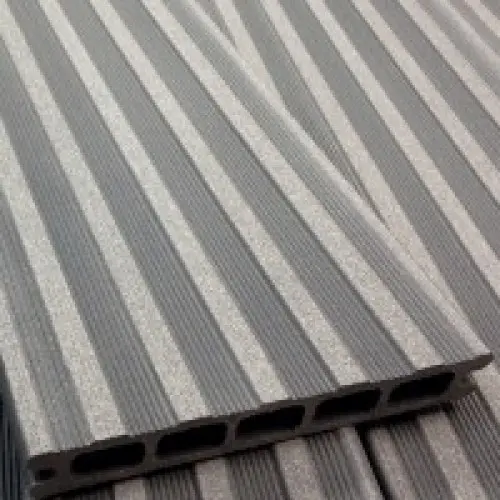 Lames composite à prix d'usine à Riaz