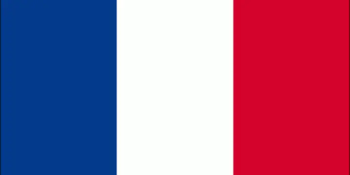 Frontalière très sexy mais timide