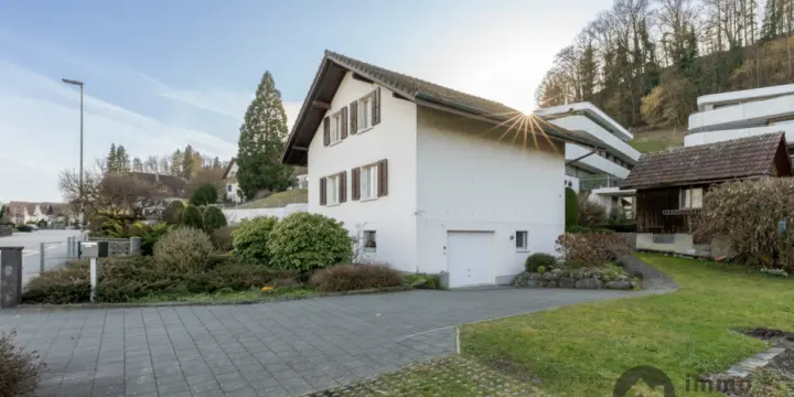Ein Zuhause mit grossem Umschwung & Platz für Ideen