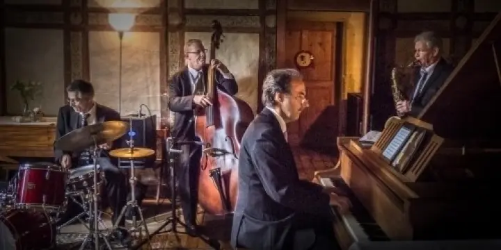 JAZZ Ferney Voltaire +41 79 569 21 92