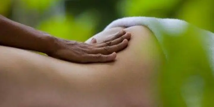 Massage tantra et yoni pour femmes