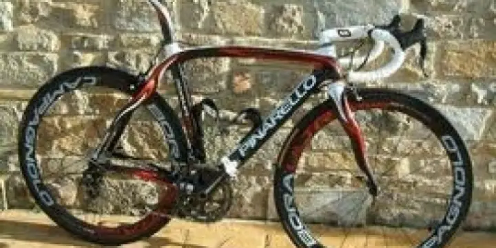 Pinarello Paris SRAM Red Bike 2011 ---- $2100
