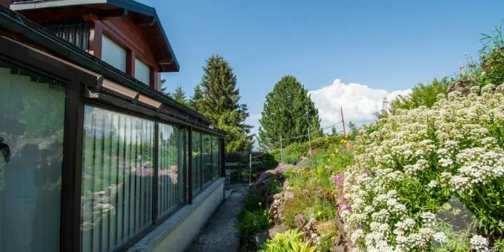 Les Cerniers, 3.5 pièces avec jardin d'hiver
