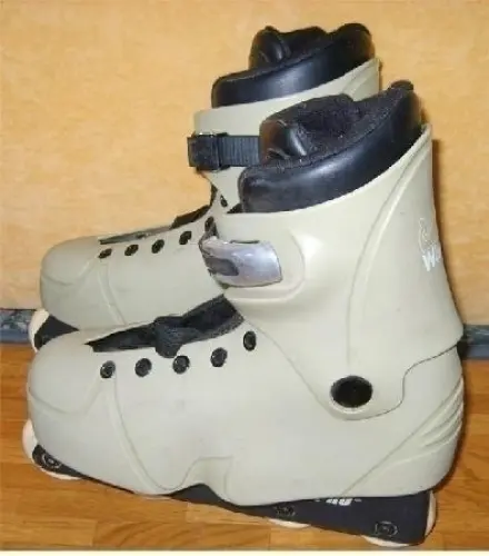 Roller inline de marque Wales à Versoix