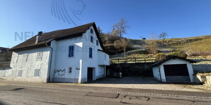 À rénover proche des commodités