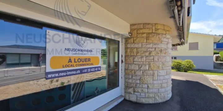 Surface commerciale de 100 m² avec vitrines